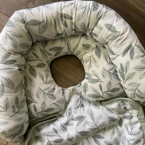 Boppy noggin nest  head support